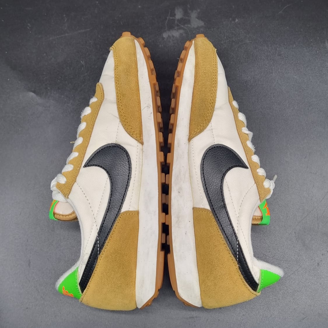 나이키 데이브레이크 여성운동화240  상품이미지5