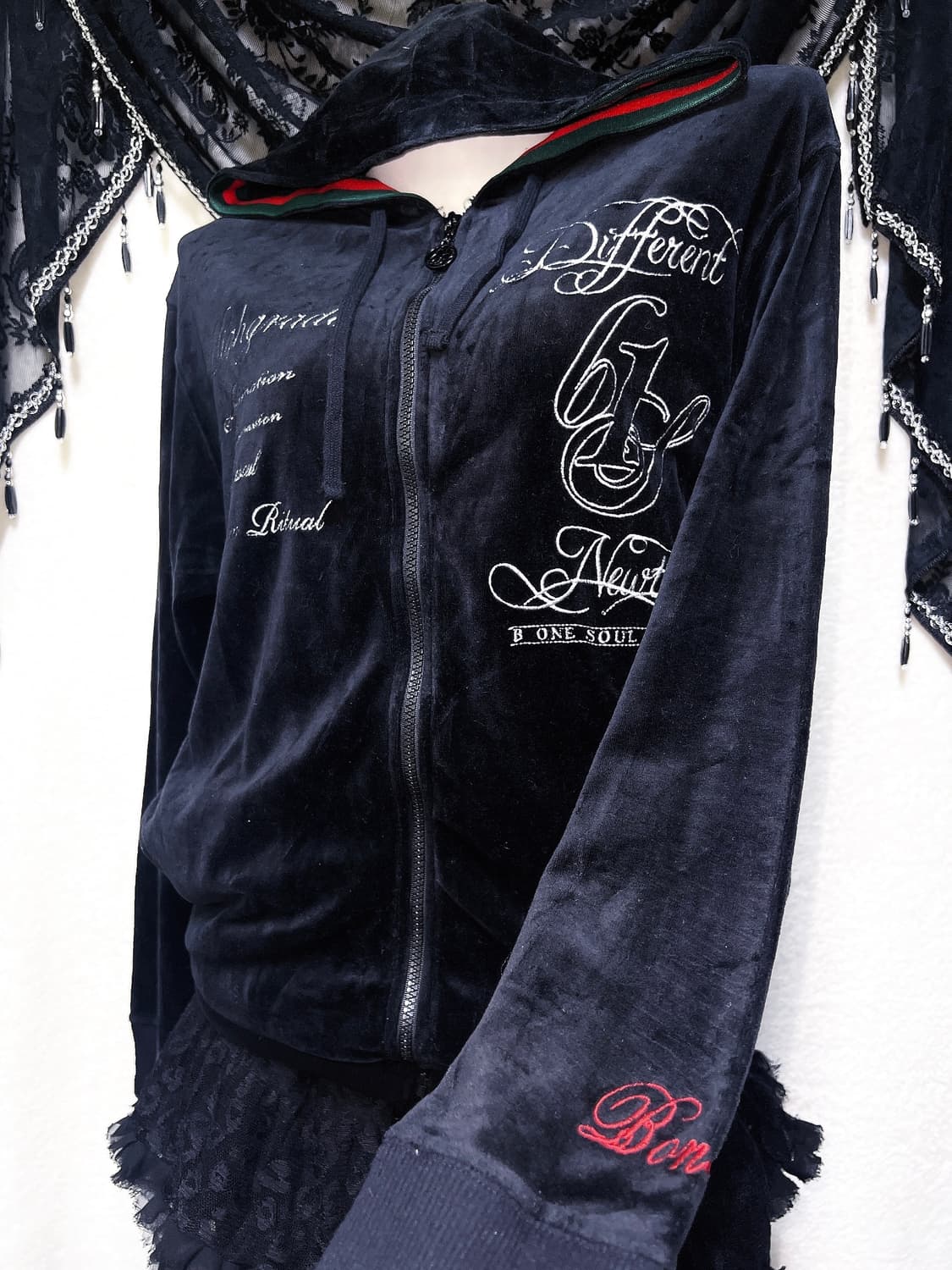 y2k 와투케 고스펑크 벨벳 레터링 후드집업 갸루 핀터 00s 일본빈티지 상품이미지2