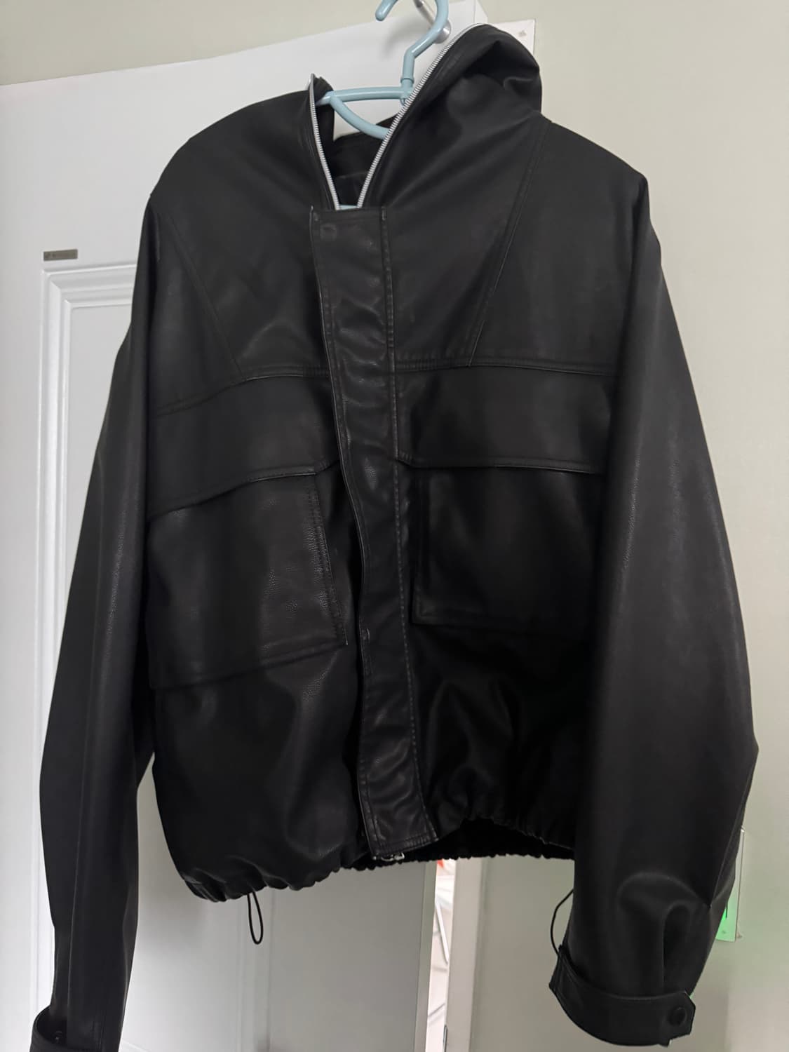 솔리드옴므 후드 레더자켓 상품이미지2