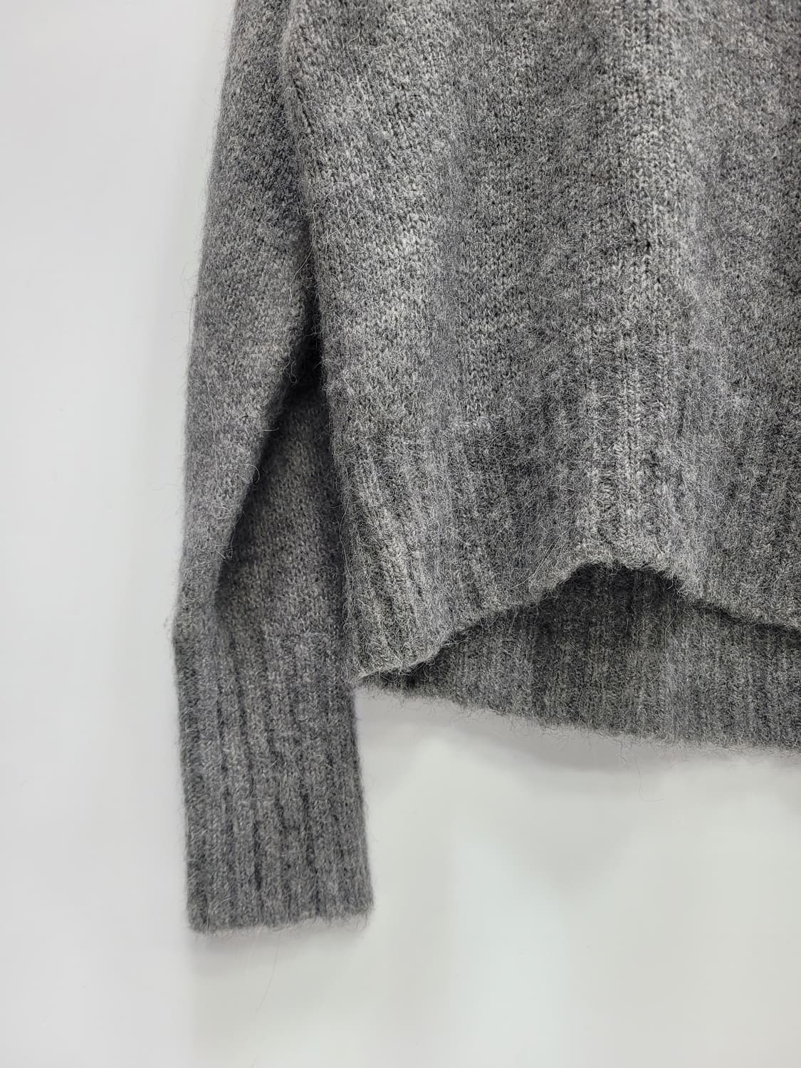 (새상품급) COS 코스 알파카 울 니트 / 여 XS 그레이
 상품이미지5