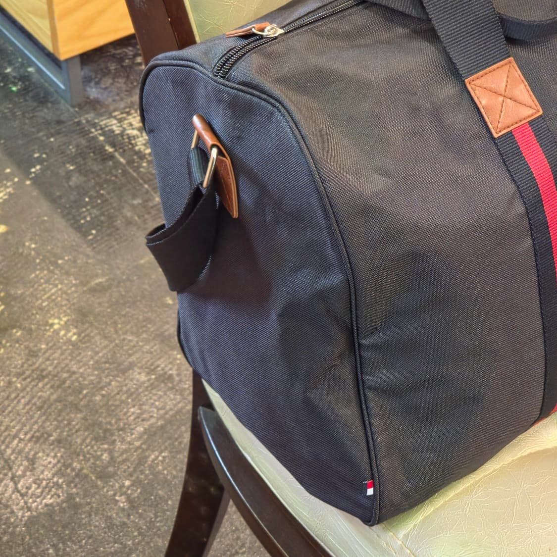 타미힐피거 더플백 가방 상품이미지5
