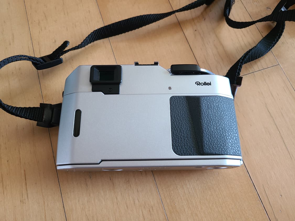 롤라이 35 RF 카메라 + 보이그랜더 40mm F1.4 렌즈 상품이미지6