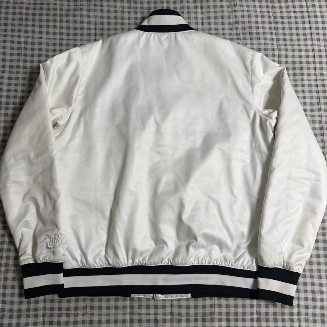 (S) Nike 나이키 NBA 봄버 자켓 화이트 상품이미지2