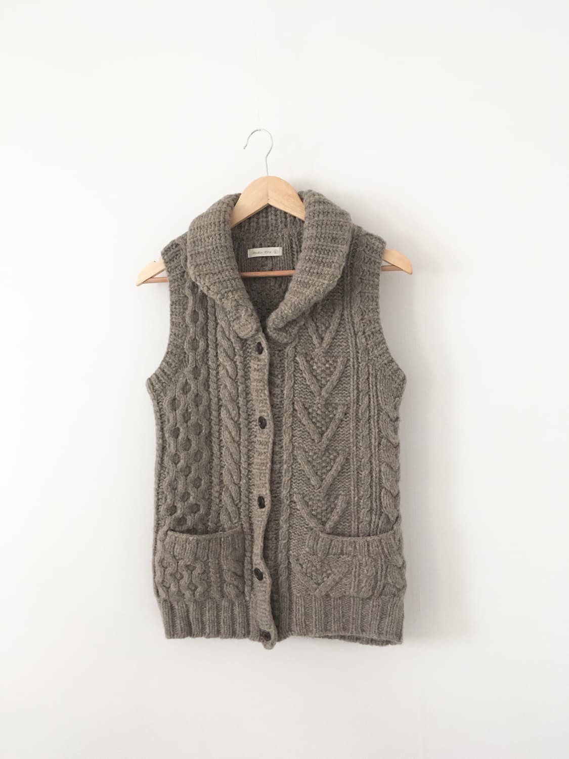 cable wool vest  상품이미지1