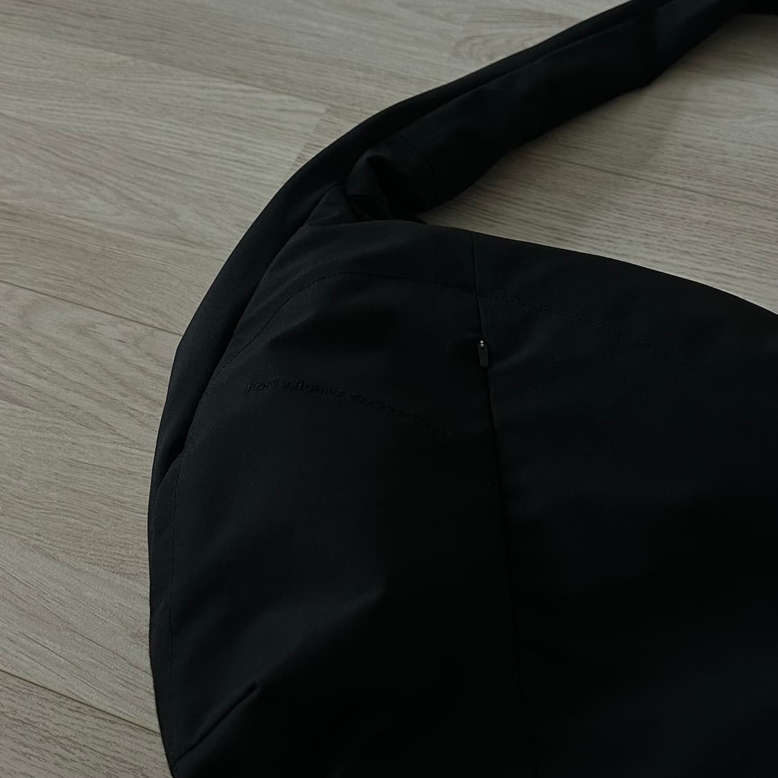 포스트아카이브(PAF) 8.0 CVSM BAG LARGE 상품이미지3