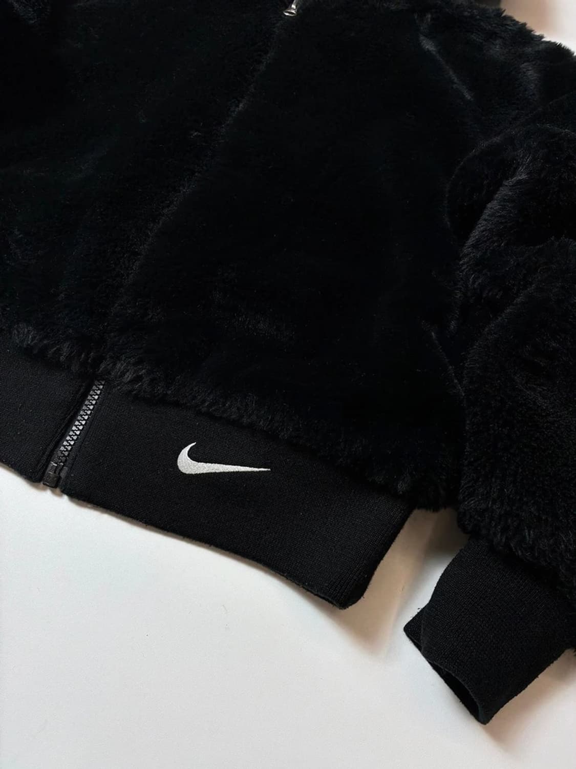 나이키 22FW 에센셜 페이크 퍼 빅로고 후디 집업 PN8658 상품이미지6