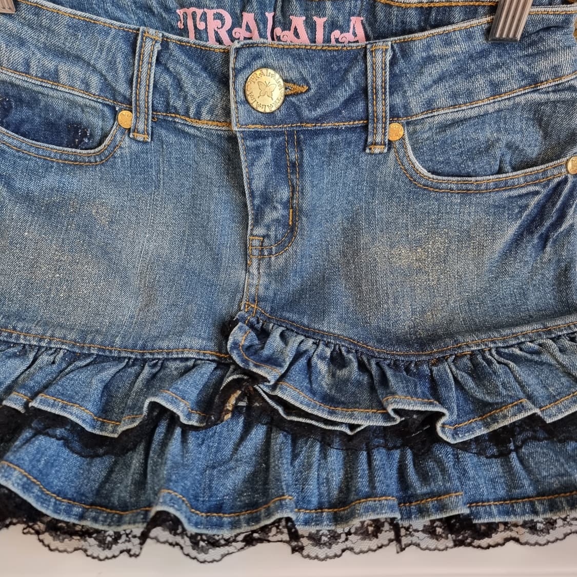 TRALALA(트라라라) 프릴 데님 스커트 골드펄 상품이미지5