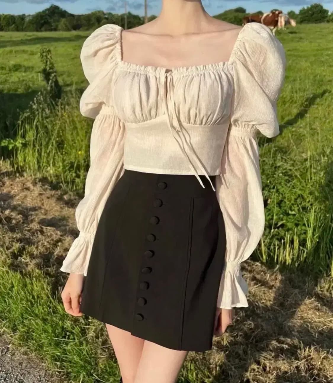 라벨르블랑 르망 크롭 블라우스 M, 하트 스커트 26 셋업 상품이미지1