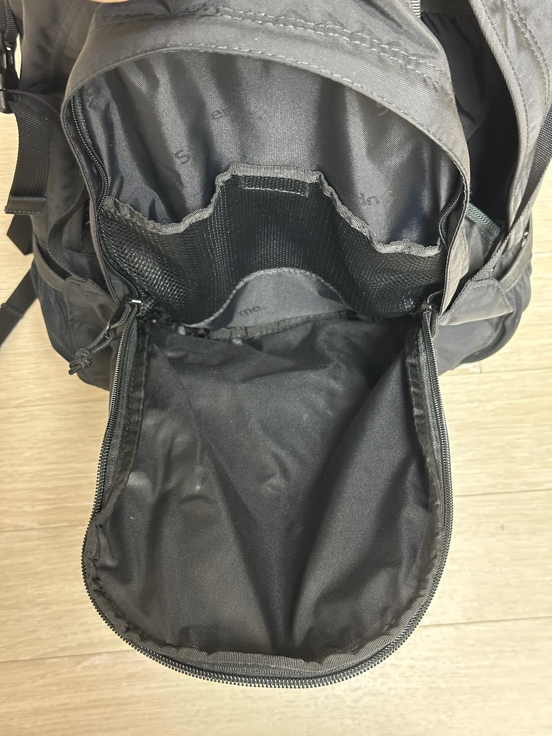 슈프림 백팩 블랙(22FW) 상품이미지5