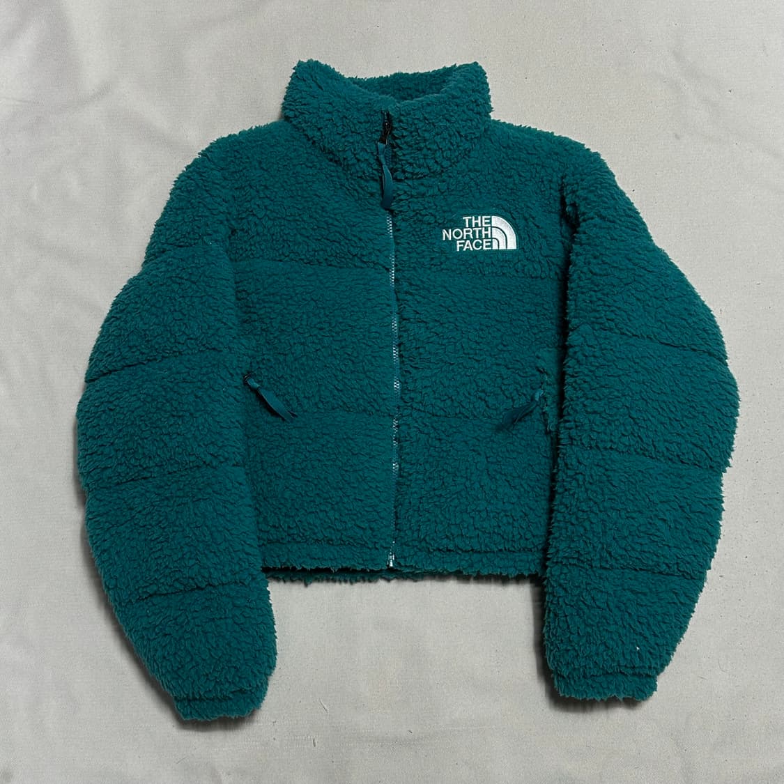 S 노스페이스 여성용 뽀글이 크롭 숏패딩 상품이미지2