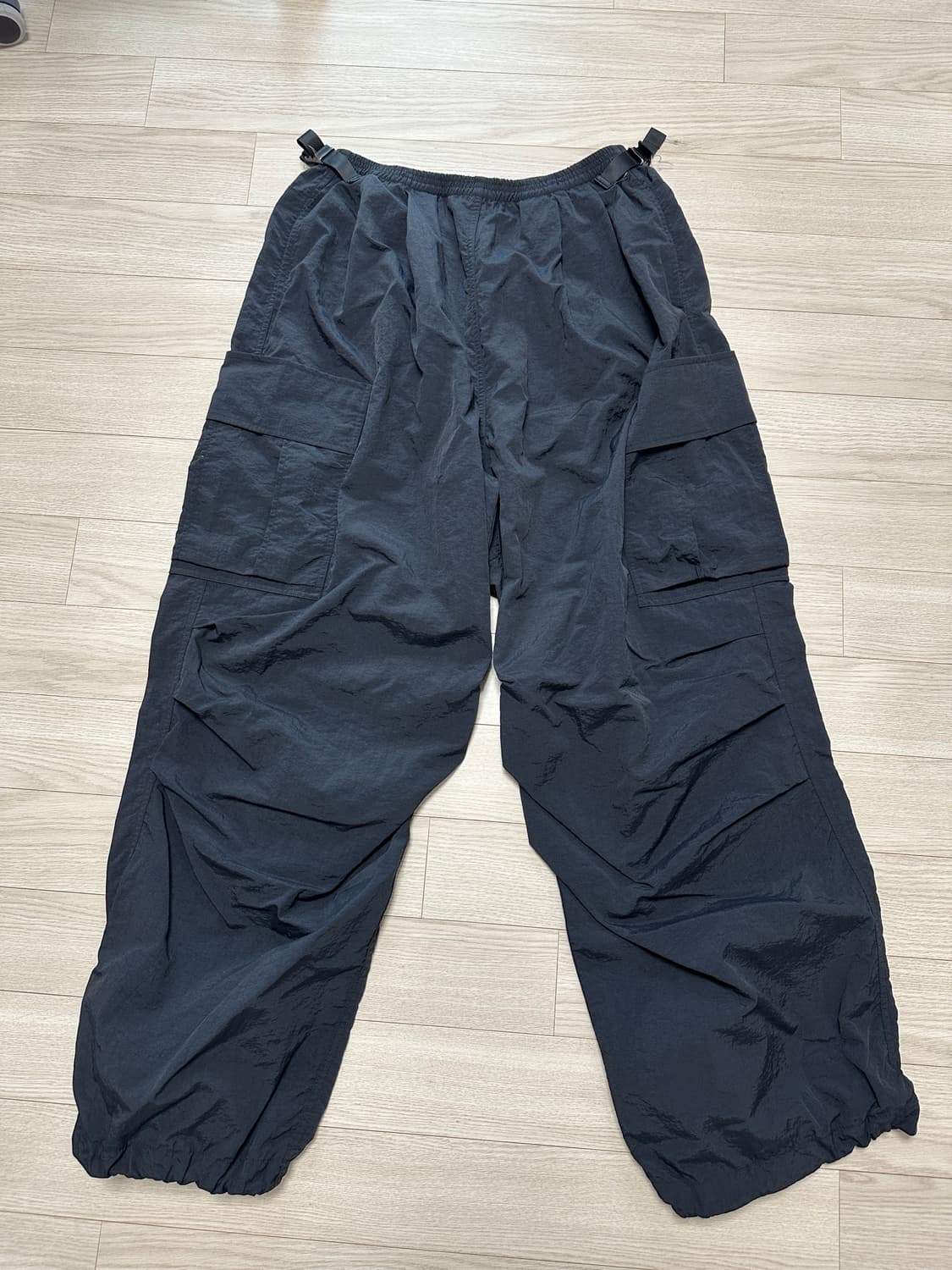 [Product Twelve] 프로덕트 트웰브 나일론 와이드 카고팬츠 상품이미지1