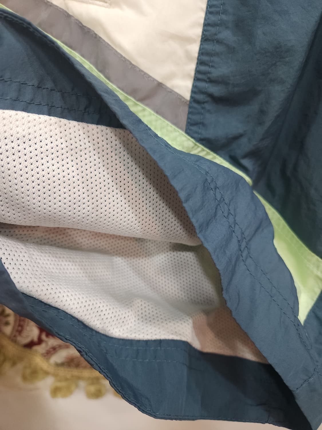 나이키 헤리티지 윈드런너 벤딩 반바지
​
 상품이미지4