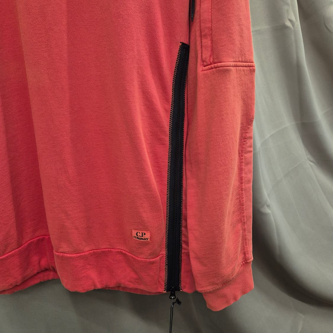 CP컴퍼니 맨투맨 XL 상품이미지2