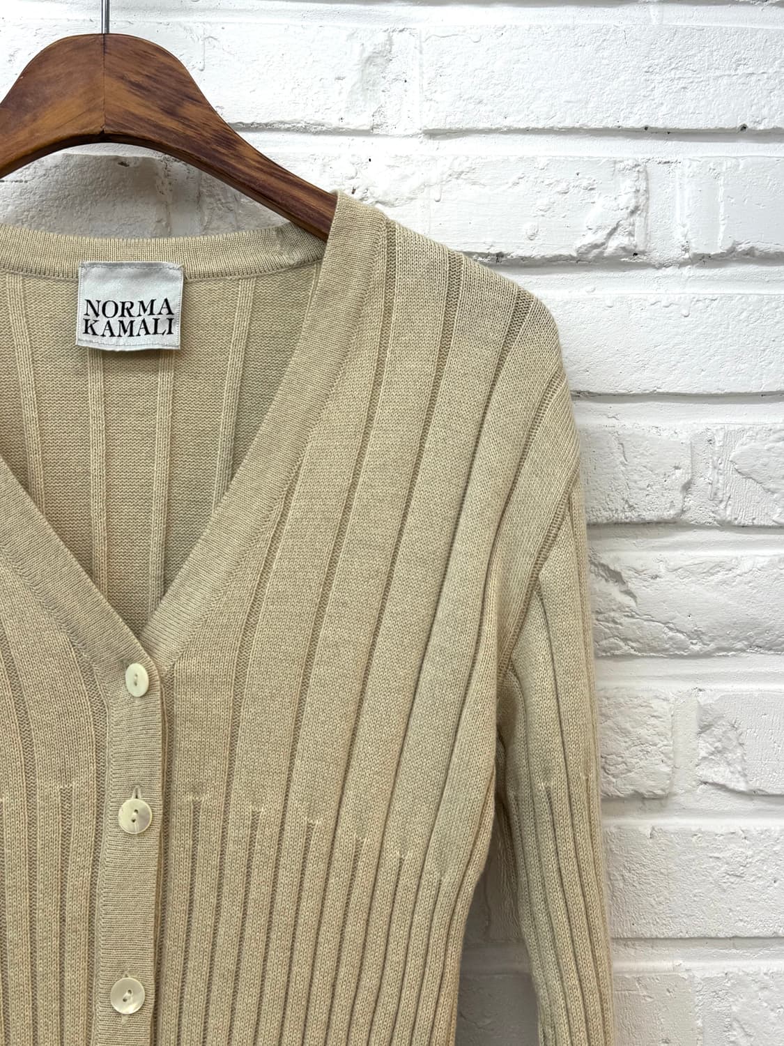 Norma Kamali 아이보리 모혼방 가디건 상품이미지4