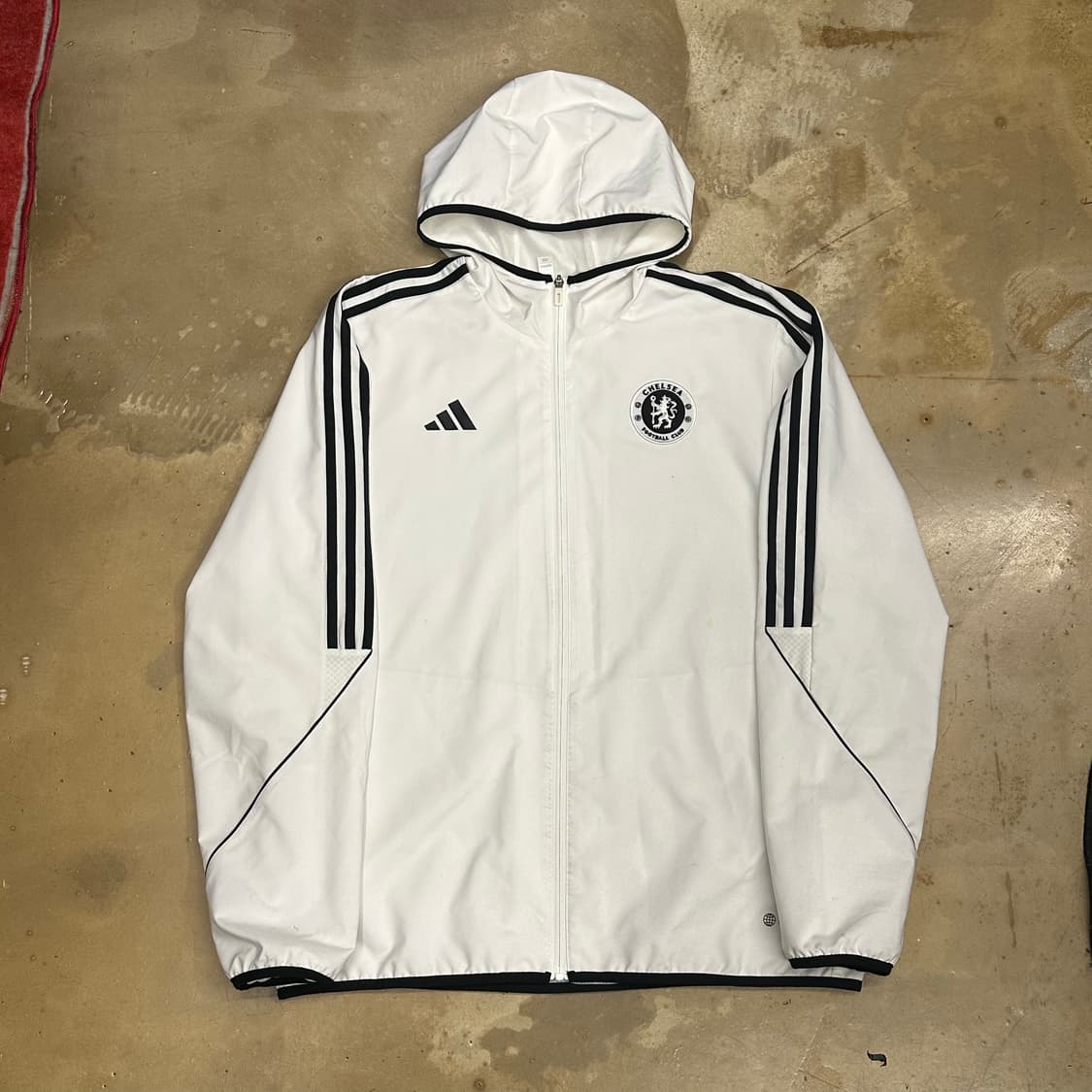 XL 아디다스 첼시 화이트 후드 바람막이 상품이미지2