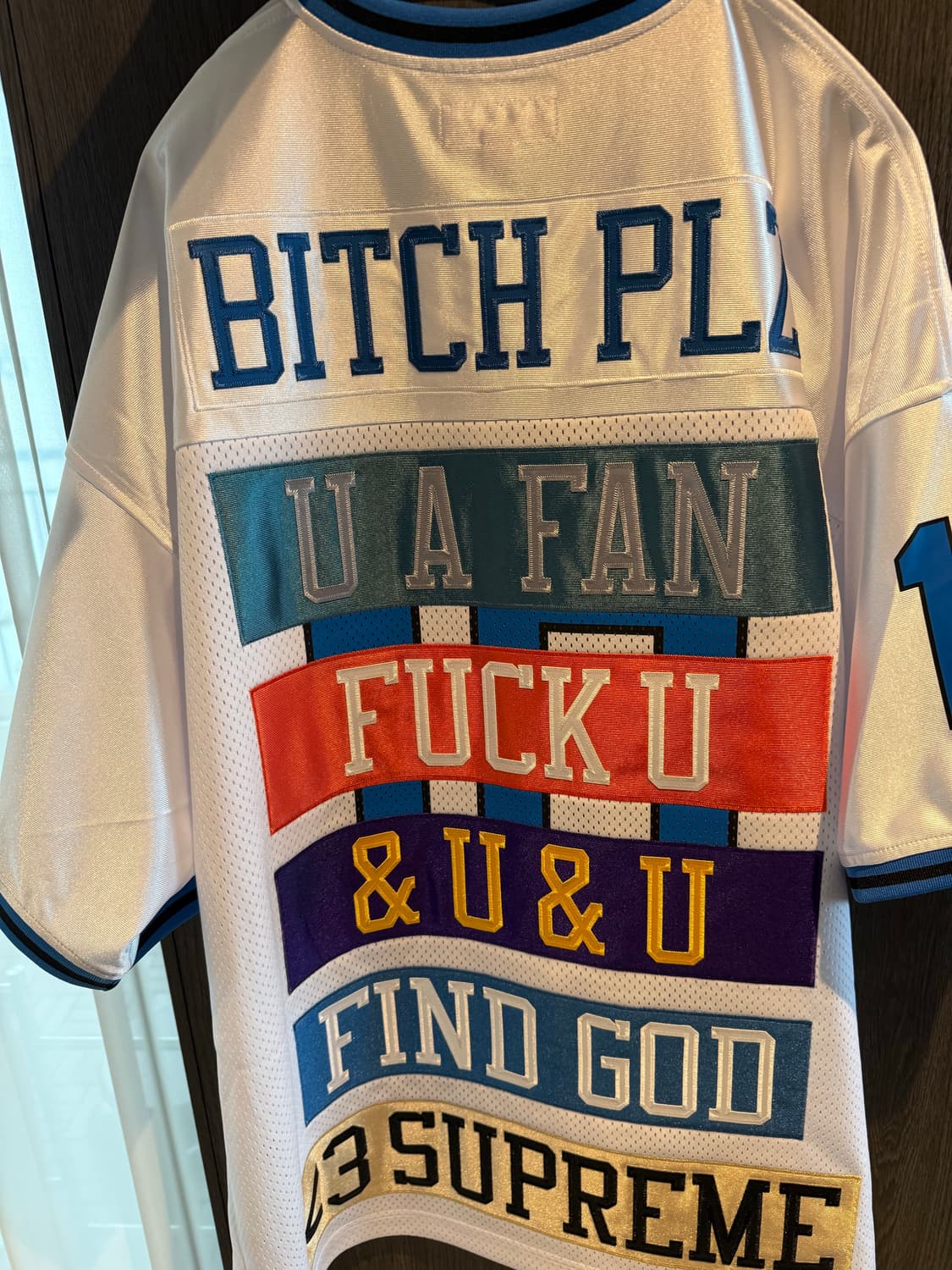 슈프림 파인드 갓 풋볼 저지 상품이미지3