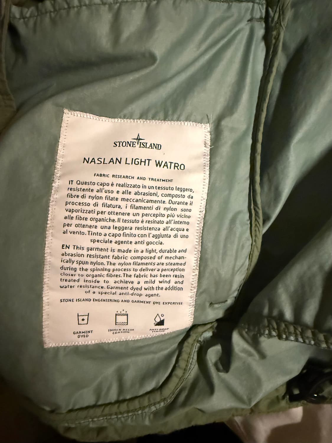 스톤아일랜드 와펜 나일론 후드 자켓 상품이미지5