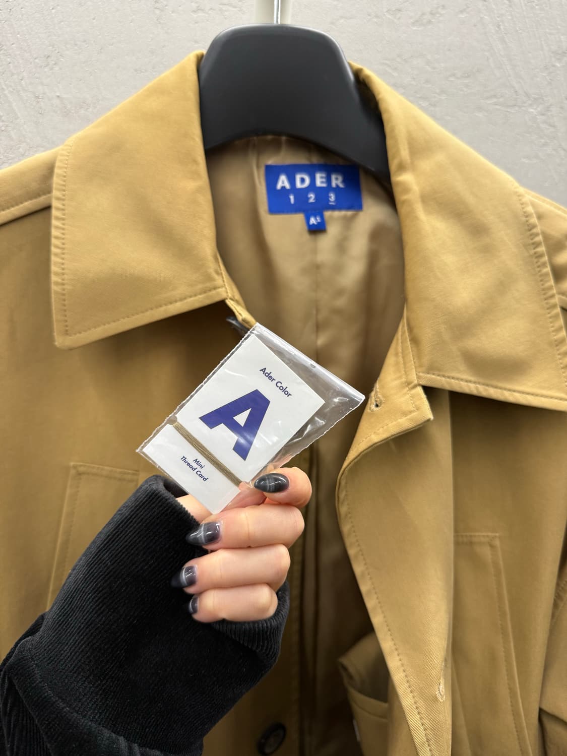 ADERERROR 아더에러 톤 라벨 매치 트렌치 코트 새상품 상품이미지9