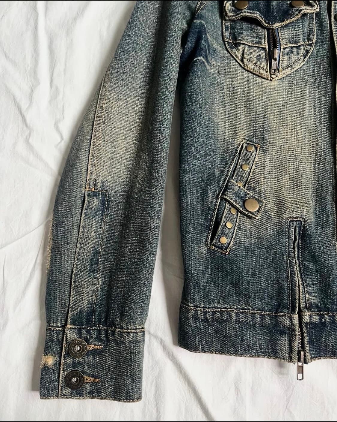Vkei Archive Distressed Denim Jacket 상품이미지3