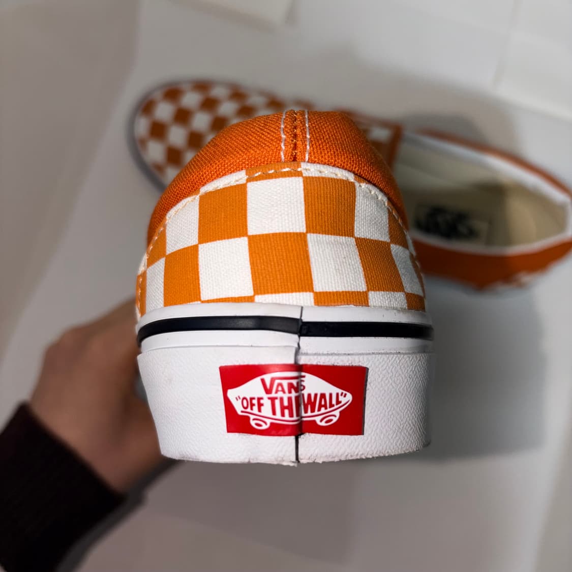 반스 오렌지 체크 250-2번 착용 상품이미지8