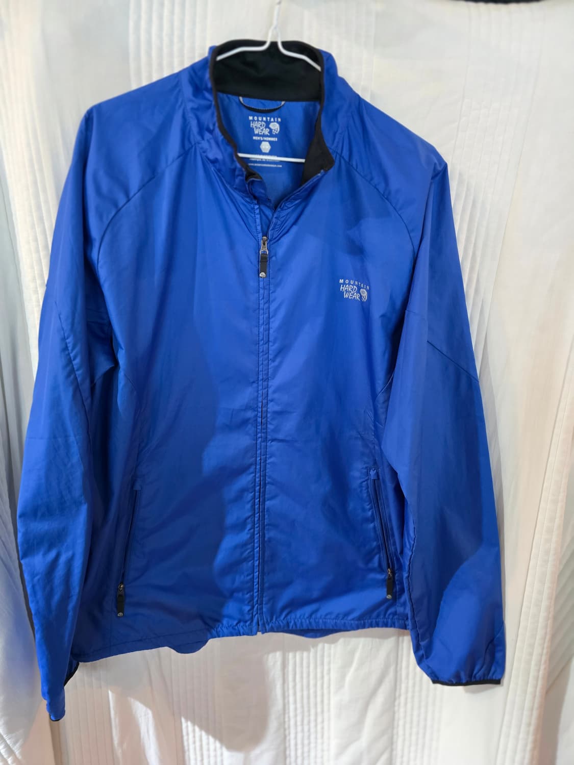 마운틴하드웨어 바람막이  상품이미지2