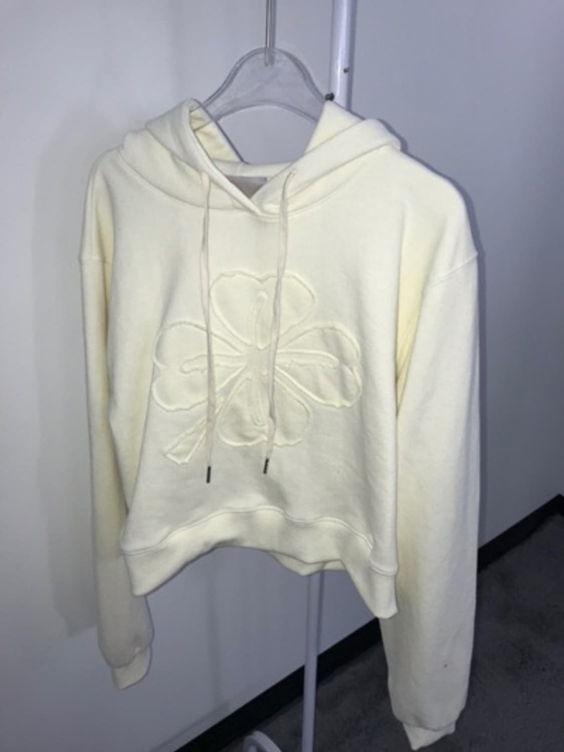 아이보리 네잎클로버 후드티🍀 상품이미지2