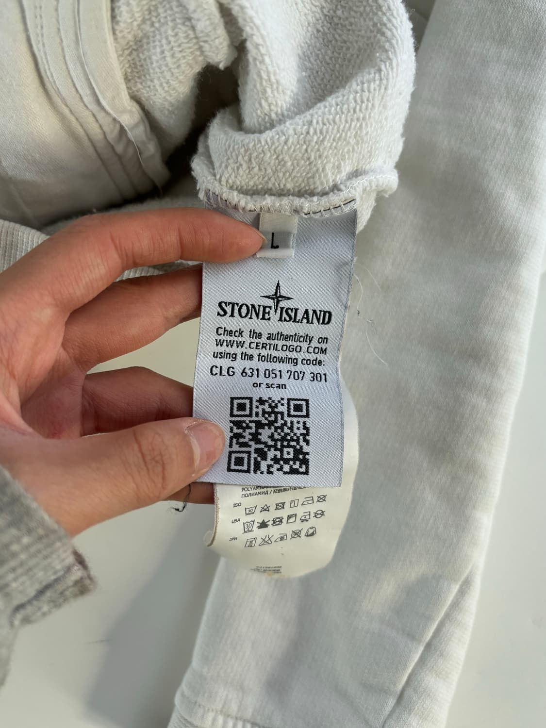 Stone-Island 스톤 아일랜드 와펜 화이트컬러 후드집업 상품이미지5