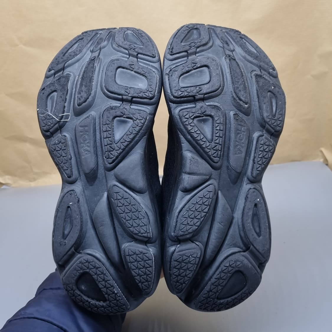 호카 본디 8 여성운동화240  상품이미지3