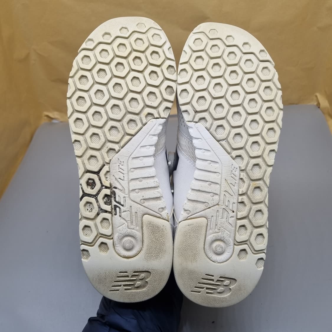 뉴발란스 247 남성운동화 285 상품이미지3