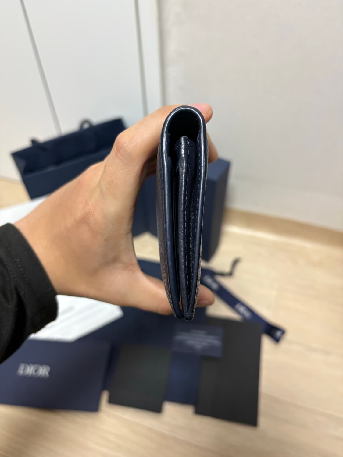 디올 cd로고 버티컬 장지갑 상품이미지7