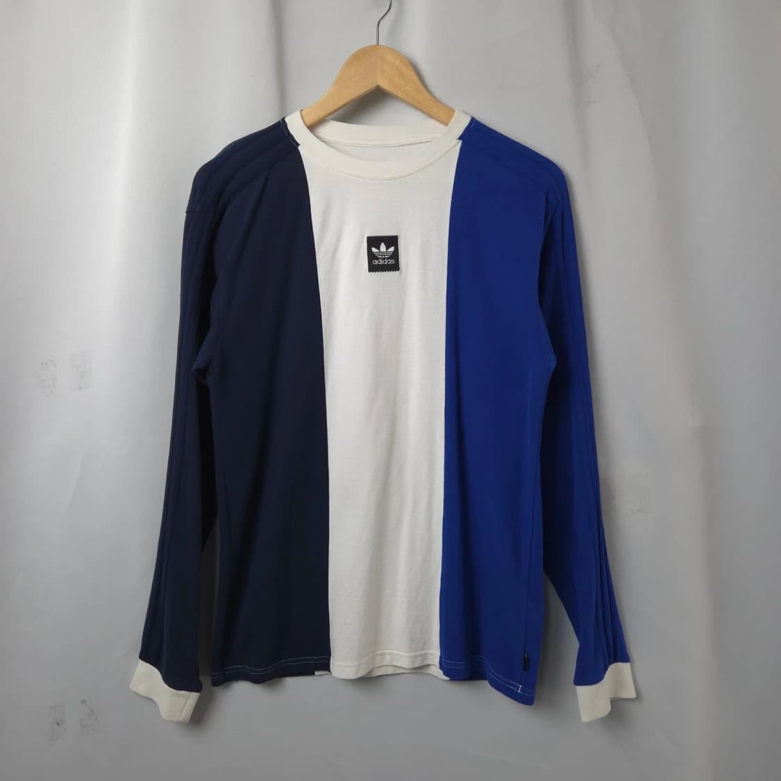 남S 아디다스 네이비 블루 화이트 배색 긴팔 면 티셔츠 상품이미지2
