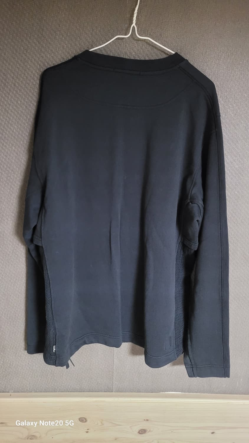 스톤아일랜드 맨투맨 상품이미지2