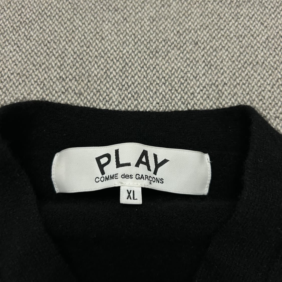 꼼데가르송 레드와펜 가디건(XL) 상품이미지2