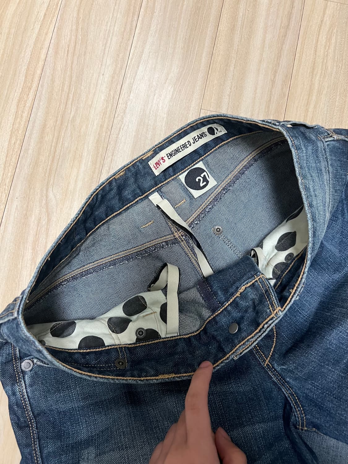 리바이스 엔지니어드진 27 상품이미지3