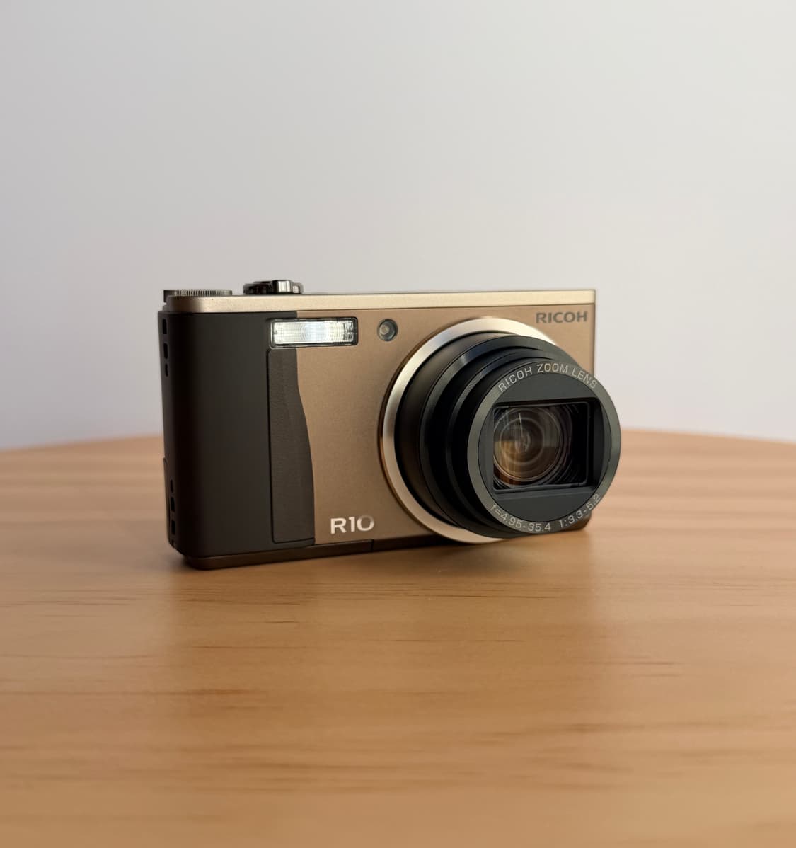 ✨레어 <A+급>풀세트 박스✨  Ricoh 리코 R10 브라운 상품이미지1