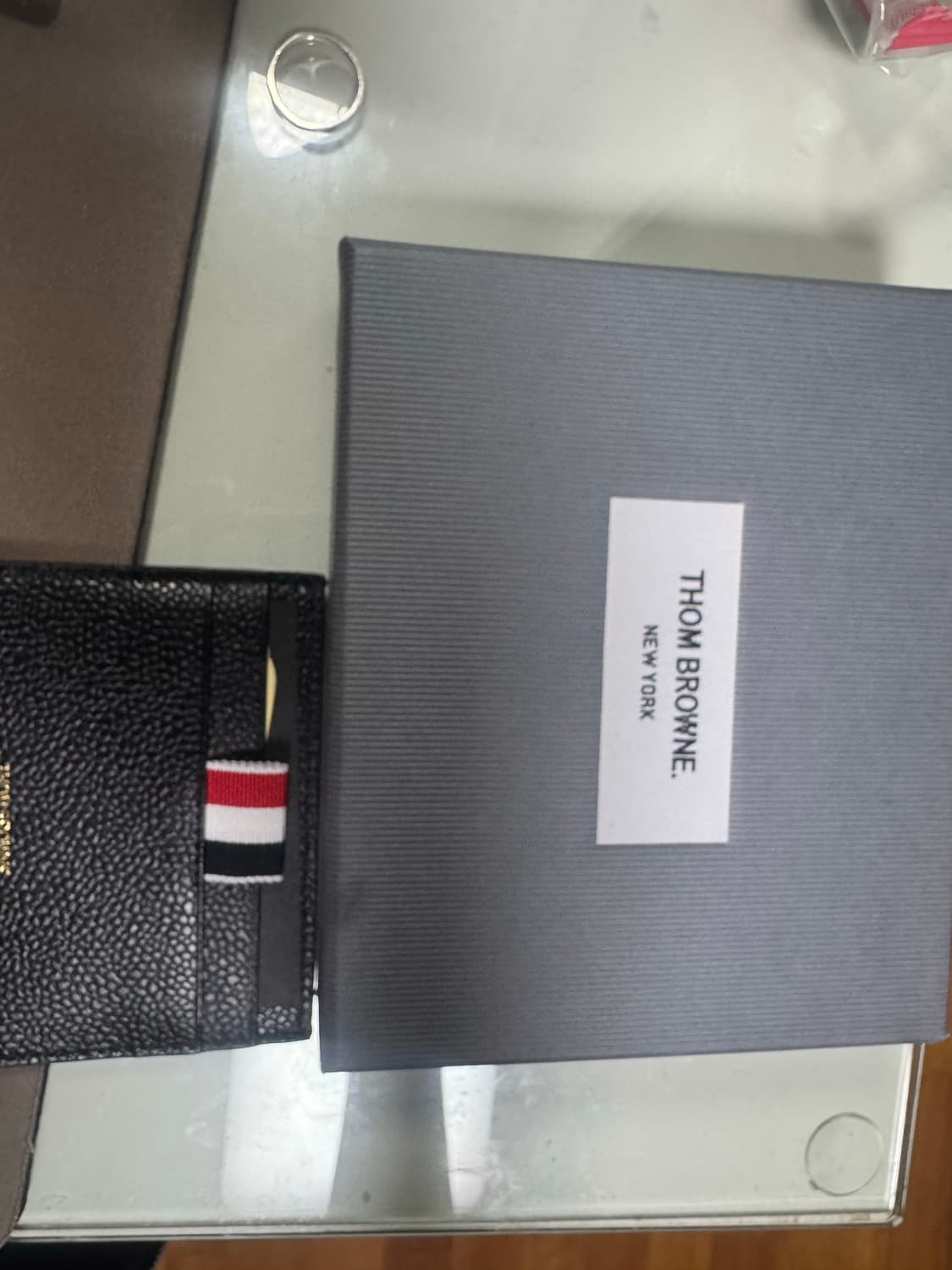 톰브라운 카드지갑 판매합니다 상품이미지4