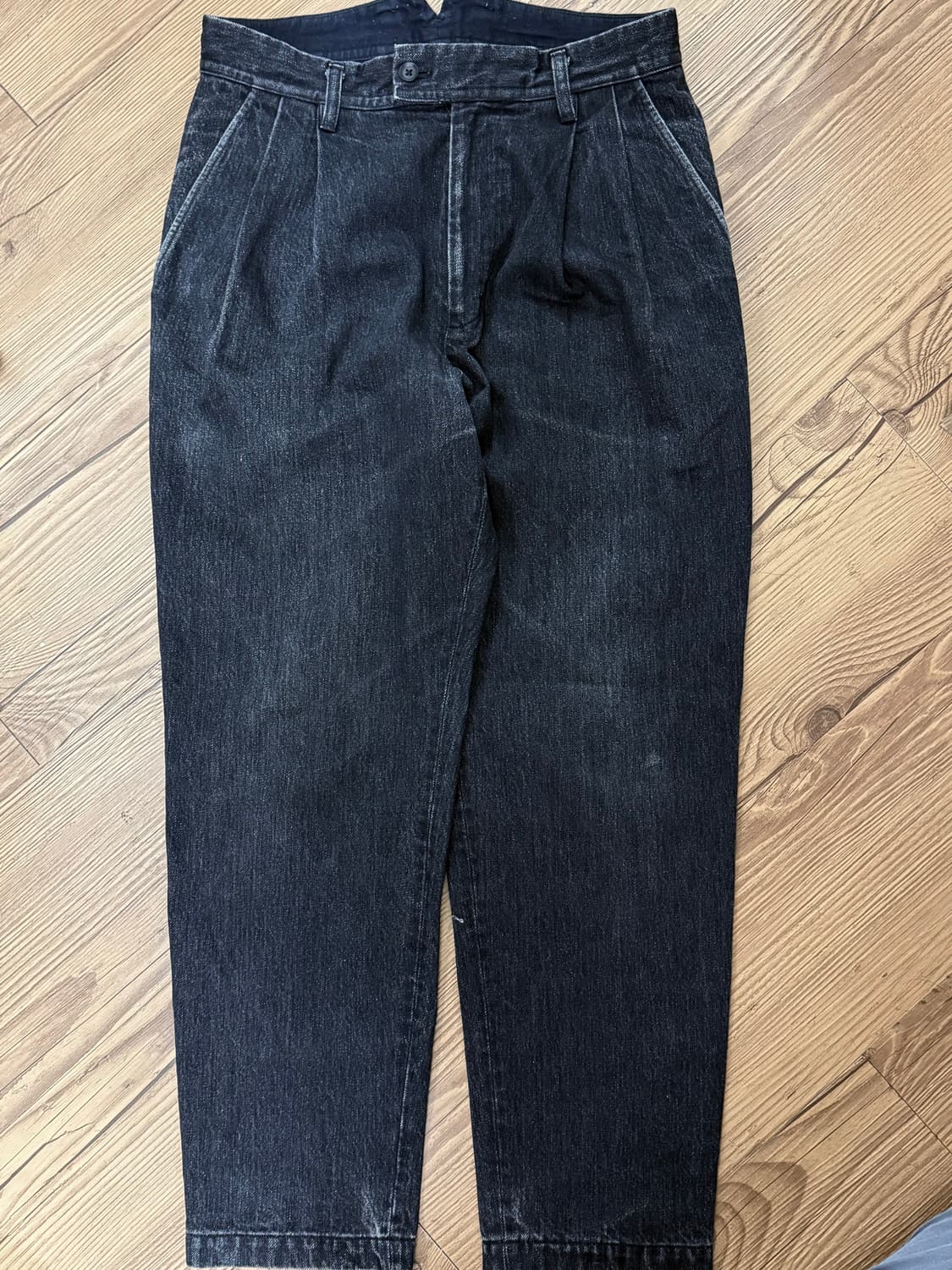 ssstein 투턱 블랙 데님 팬츠 상품이미지2