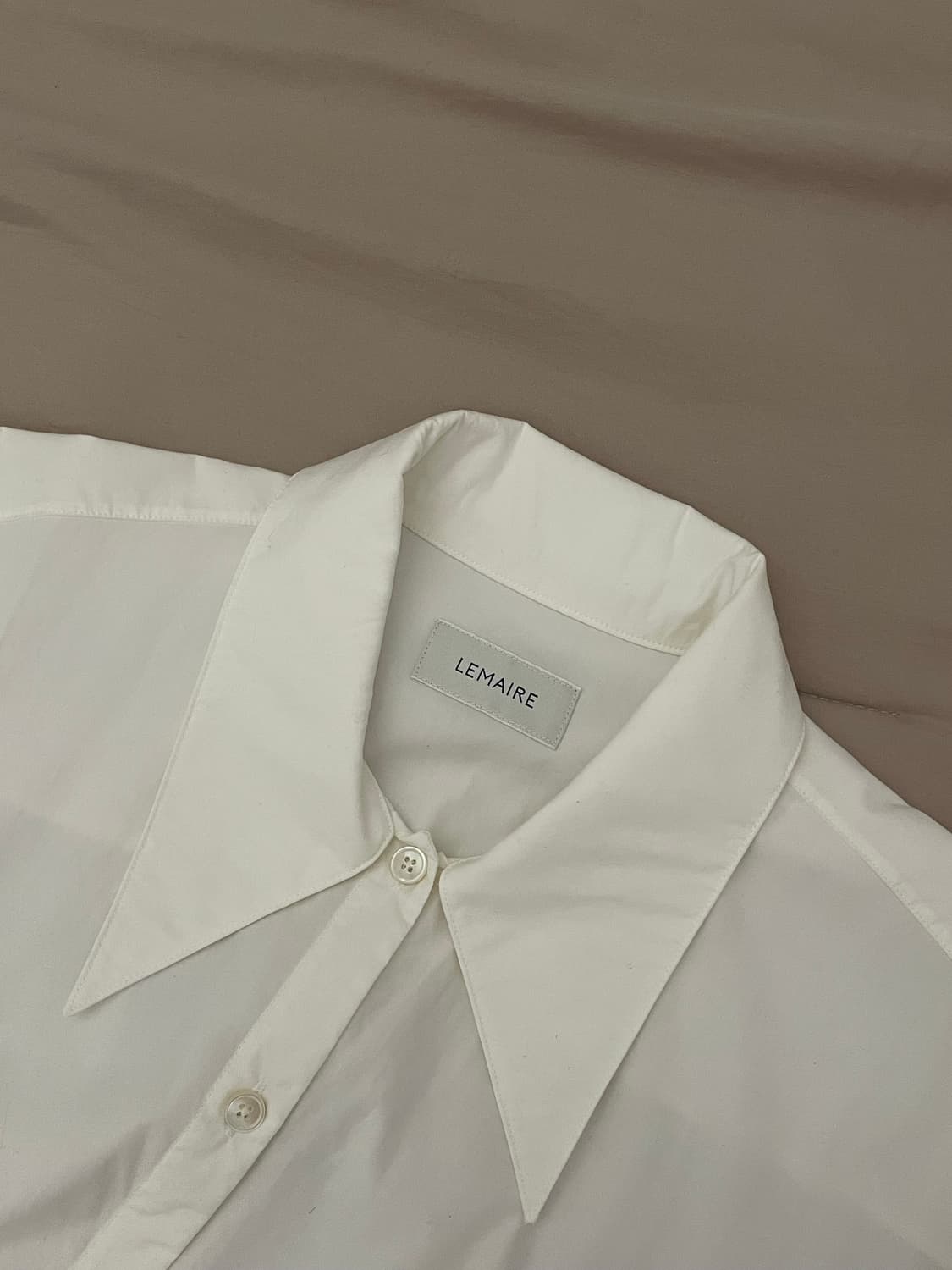 가격인하 ) 르메르 트위스트 랩 셔츠 원피스 상품이미지4