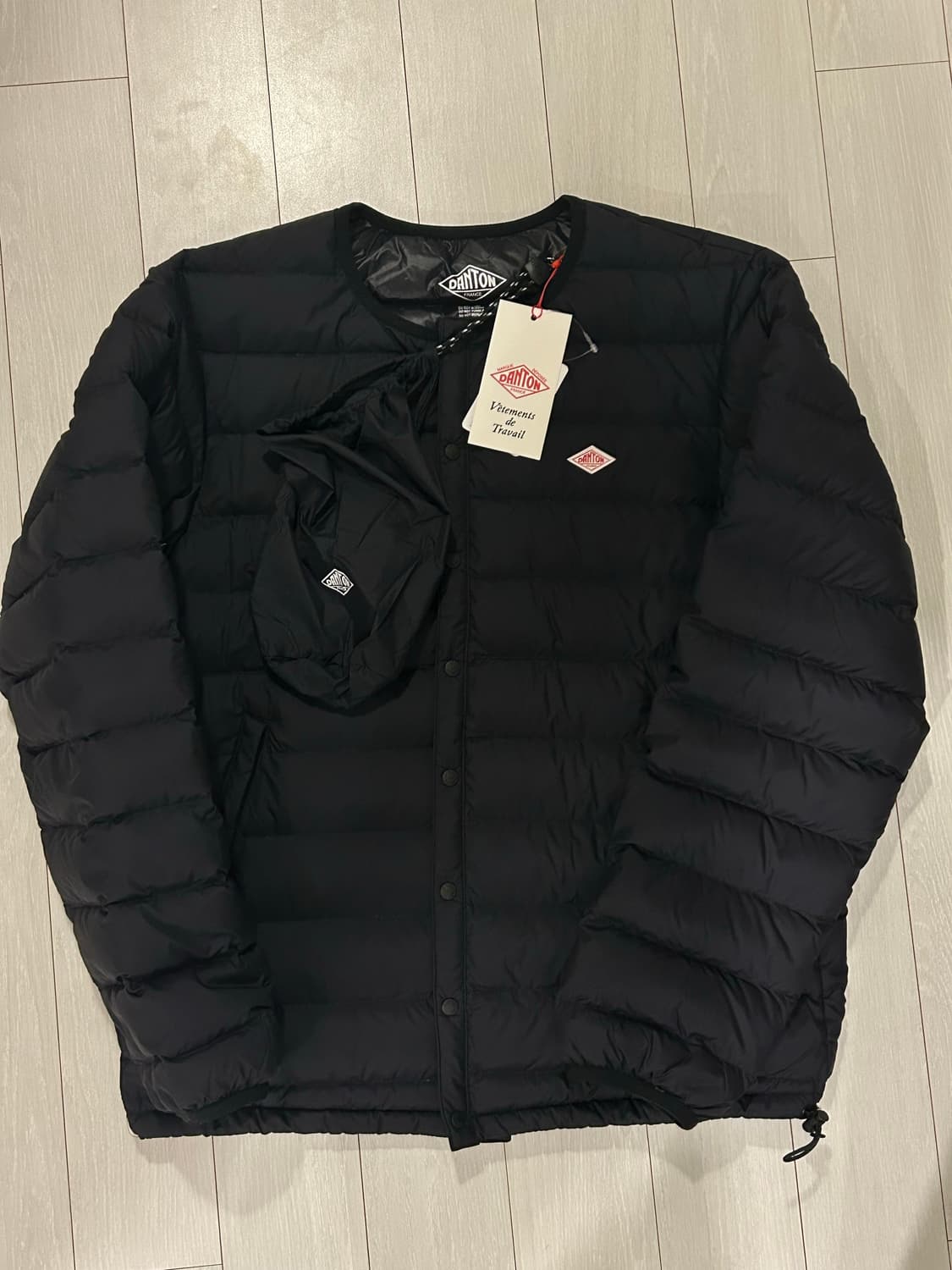 (새제품) 단톤 경량 패딩 남자 xs 상품이미지1