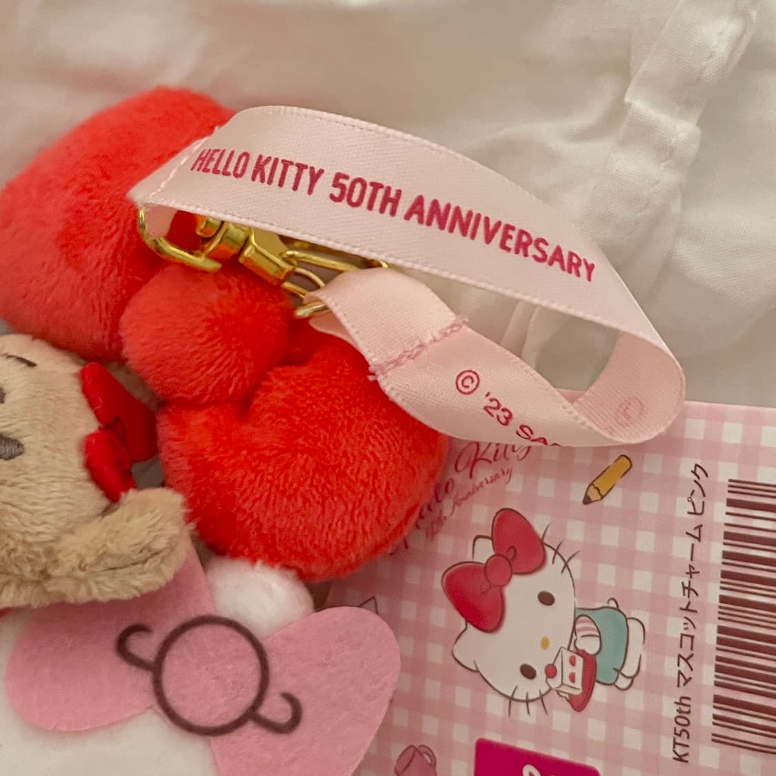 일본 산리오 정품 키티 타이니참 블루 핑크 마스코트 키링 50주년 상품이미지4