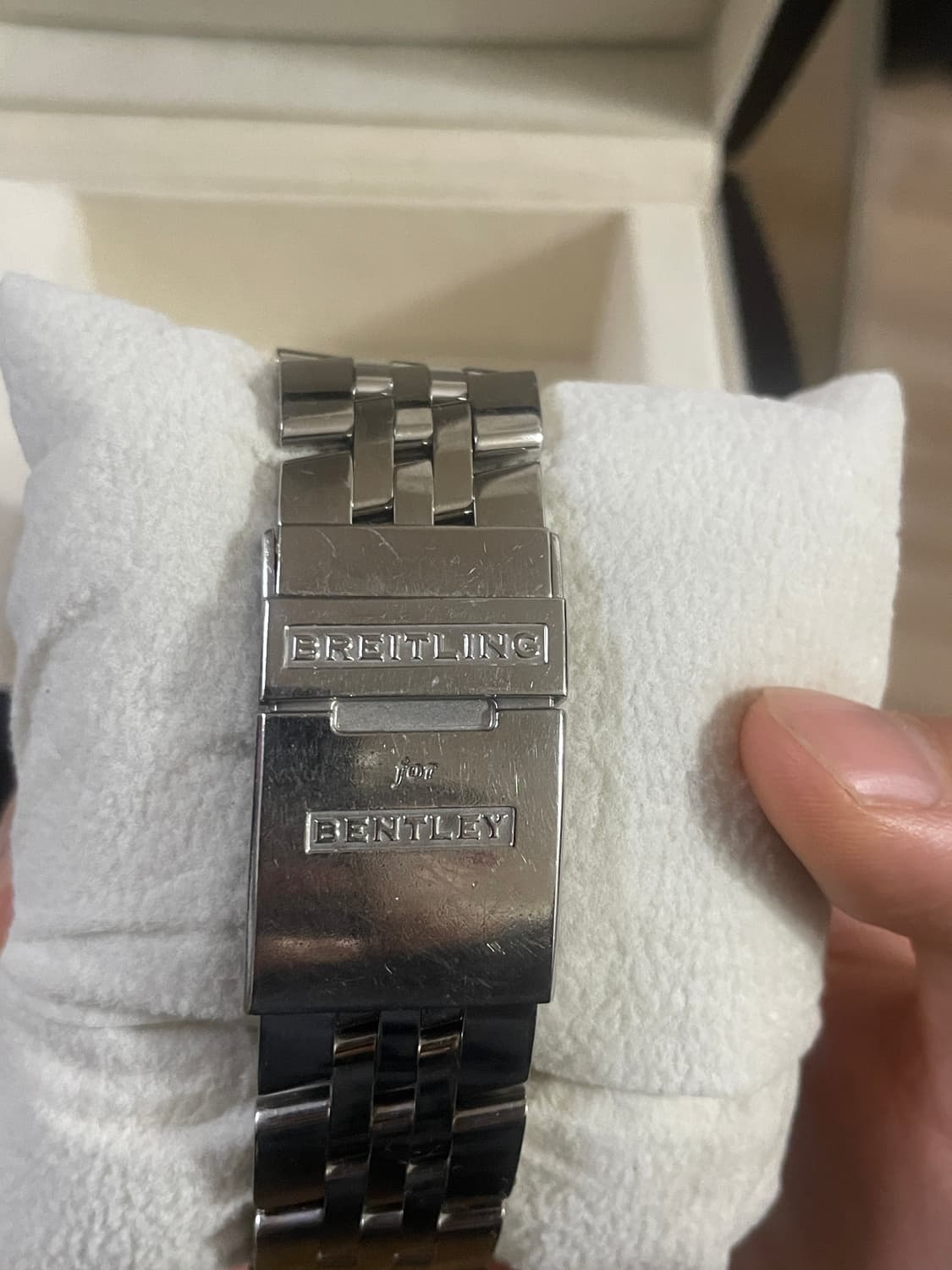 브라이틀링 벤틀리 6.75 블랙 단품 상품이미지3