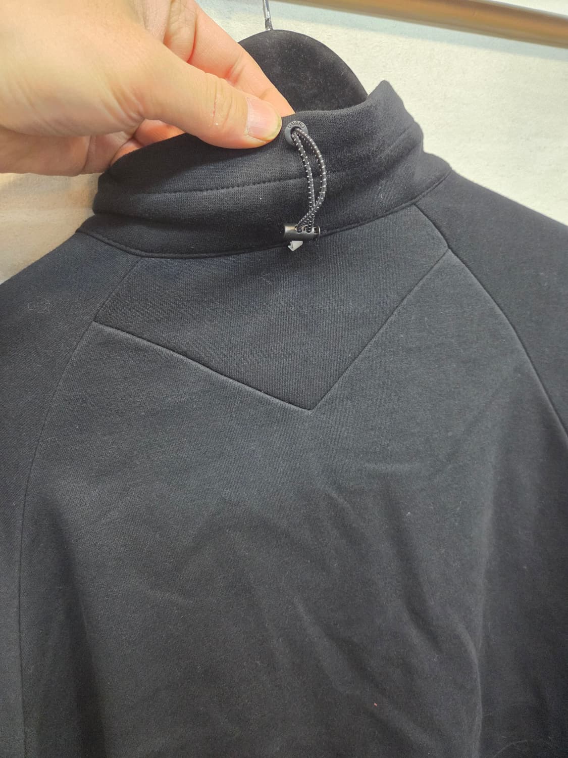 엄브로 스카치로고 아노락 반집업 스탠넥 맨투맨 L 오버핏  상품이미지3