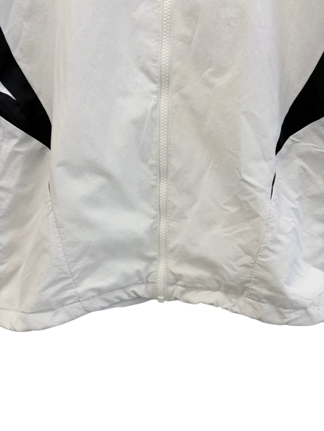 아디다스 액티브 바람막이 (XL) 상품이미지4