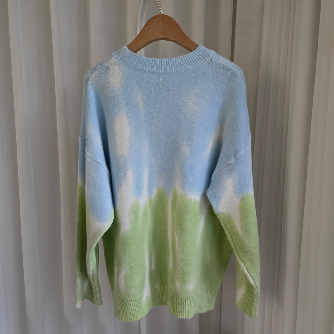 빈티지 물나염 그라데이션 루즈핏 니트 상품이미지4