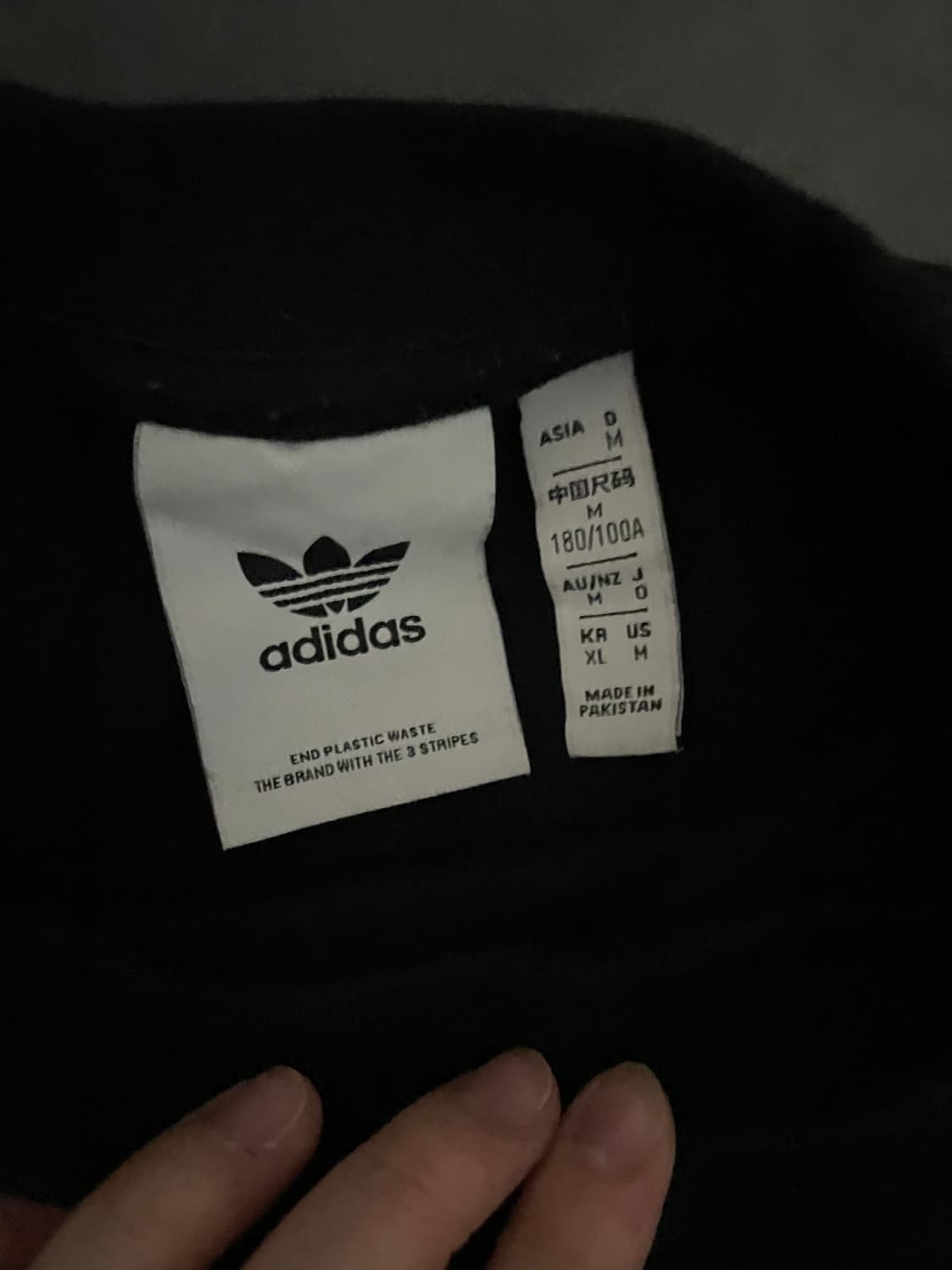 아디다스 맨투맨 안감있음 !  상품이미지1