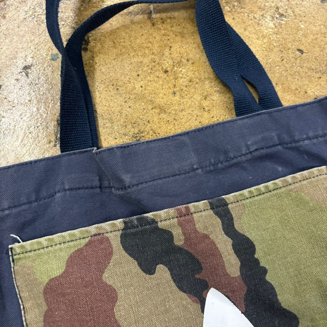 아디다스 카모 밀리터리 쇼퍼백 가방  상품이미지4