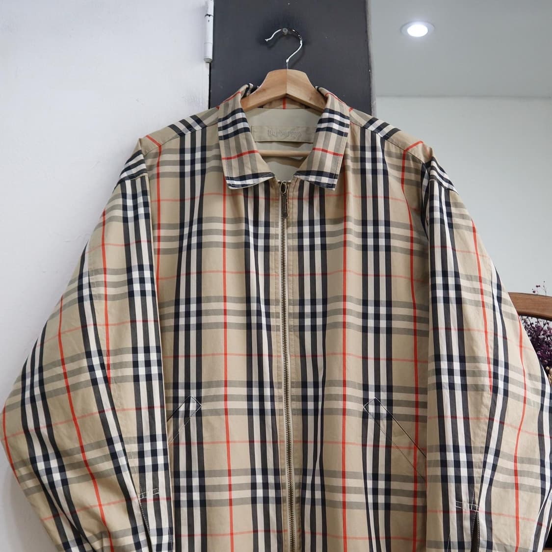 버버리 리버시블 해링턴 자켓 상품이미지3
