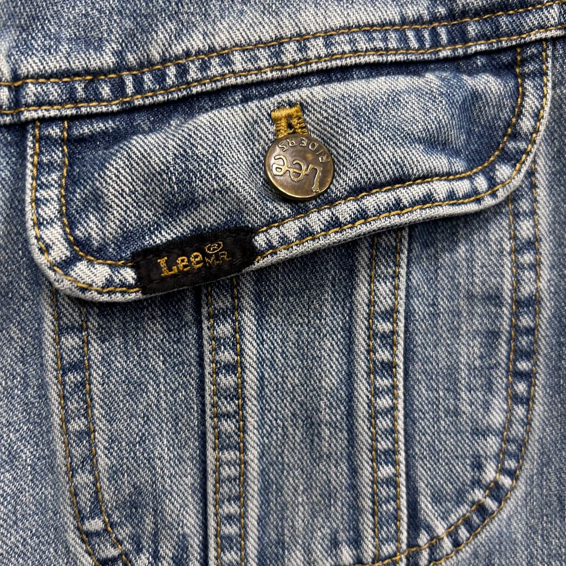 90s Lee 포켓 라이트블루 데님 트러커자켓 상품이미지4