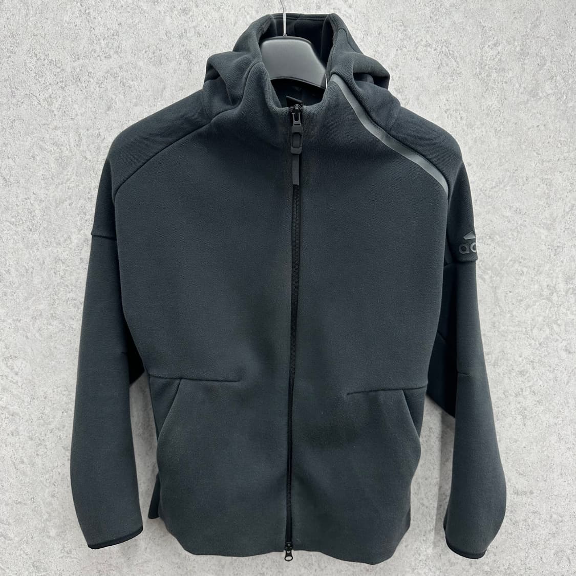 85 아디다스 여자 후드집업 상품이미지1