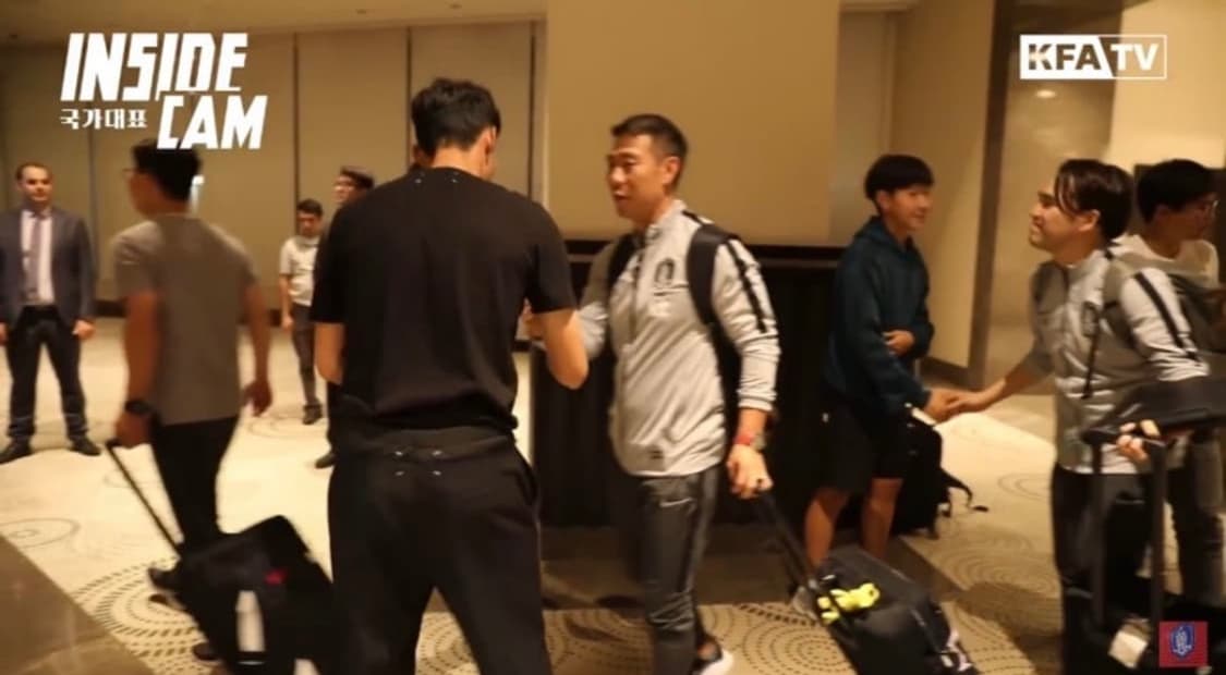 마르지엘라 드로스트링 와이드 슬랙스 손흥민 착 상품이미지1